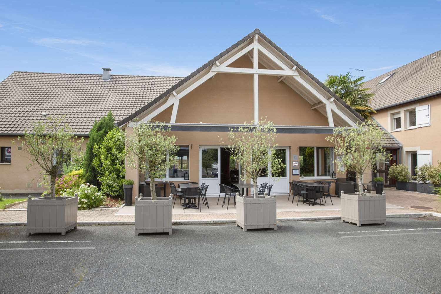 Sure Hotel By Best Western Châteauroux מראה חיצוני תמונה